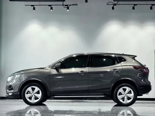 NISSAN QASHQAI 2021