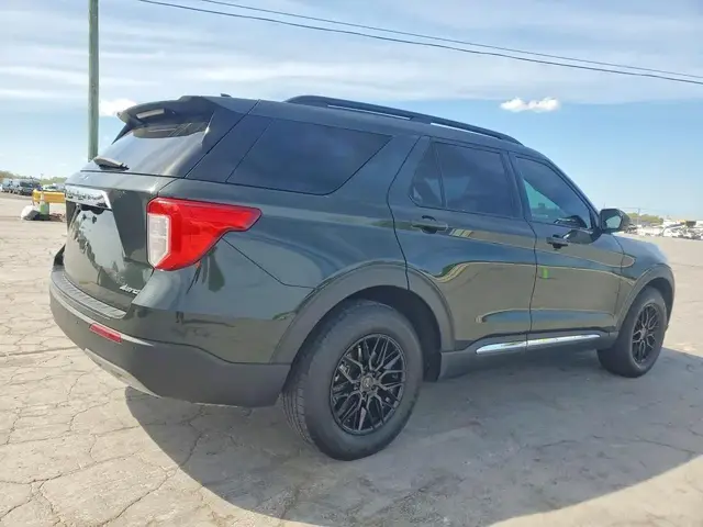 FORD EXPLORER XLT 2023