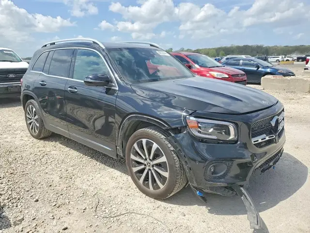 MERCEDES-BENZ GLB 250 4MATIC 2023
