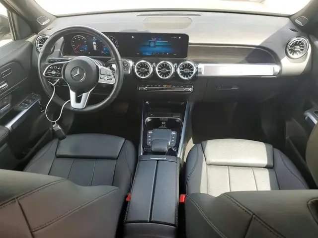 MERCEDES-BENZ GLB 250 4MATIC 2023