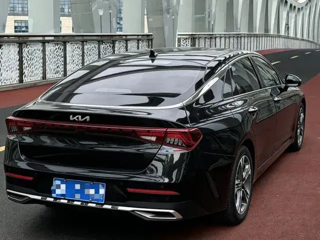 KIA K5 2021