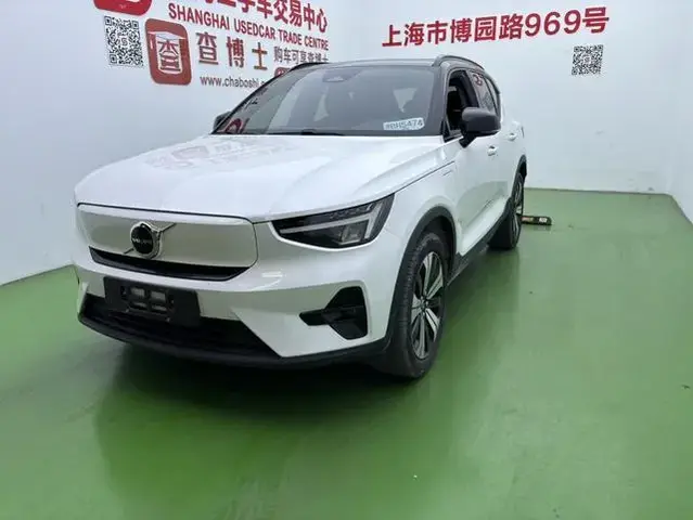 VOLVO XC40 EV 2023