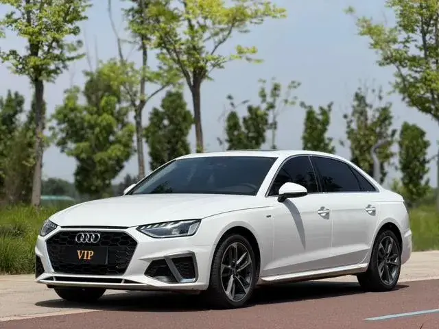 AUDI A4L 2022