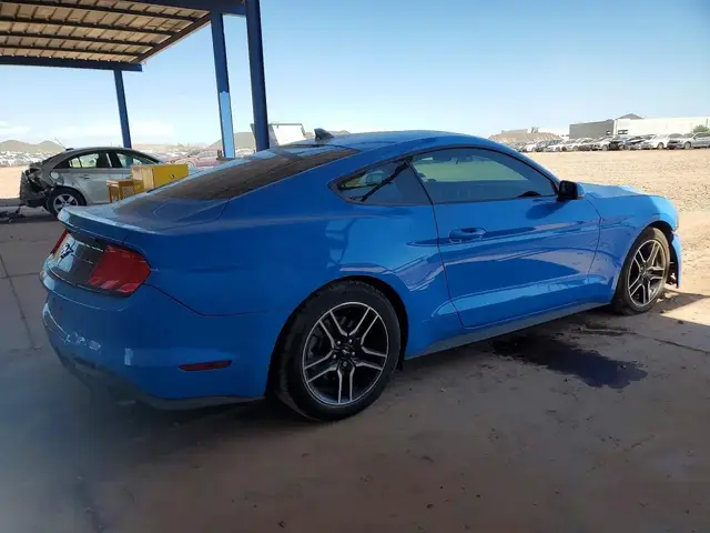 FORD MUSTANG 09/2022 2022