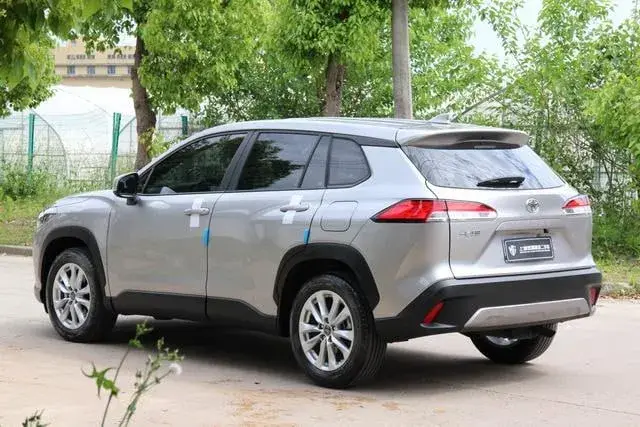 TOYOTA COROLLA 17-ДЮЙМОВЫЕ ЛЕГКОСПЛАВНЫЕ ДИСКИ 2023