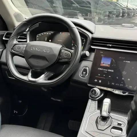 LYNK & CO 05 АДАПТИВНЫЙ КРУИЗ-КОНТРОЛЬ 2022