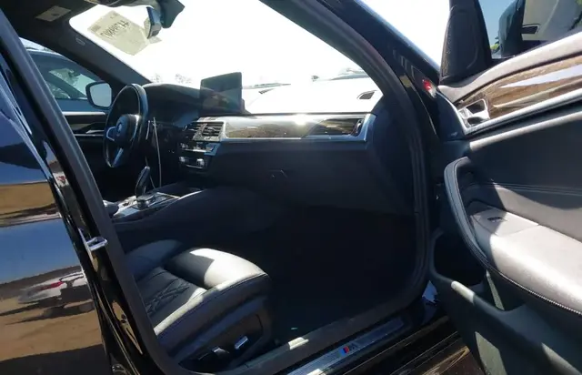 BMW 530E 2023