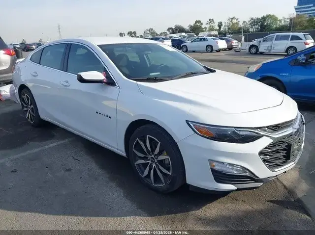 CHEVROLET MALIBU RS 2023