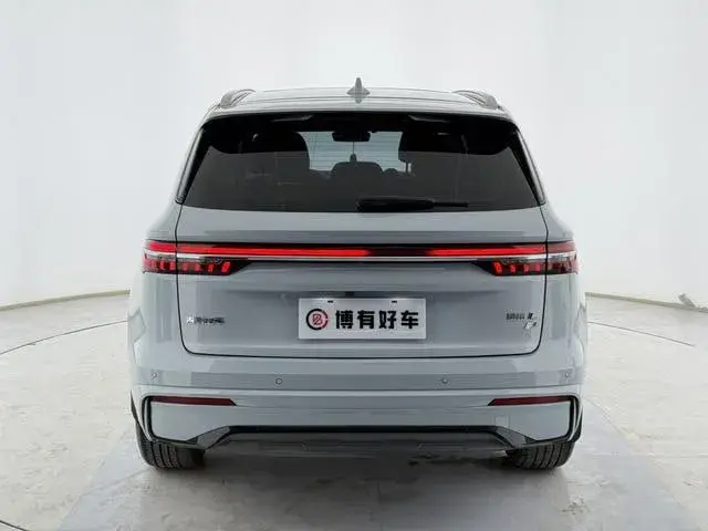 GEELY MONJARO АДАПТИВНЫЙ КРУИЗ-КОНТРОЛЬ 2022