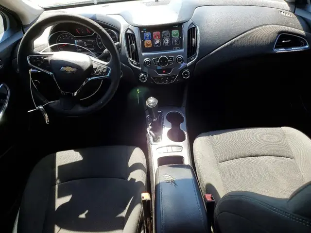 CHEVROLET CRUZE LT 2017
