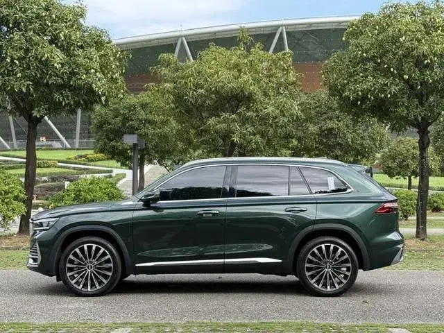 GEELY XINGYUE L 2025