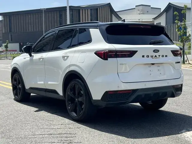 LINGRUI 170 LIGHT AND SHADOW ECOBOOST 170 LIGHT AND SHADOW 2022