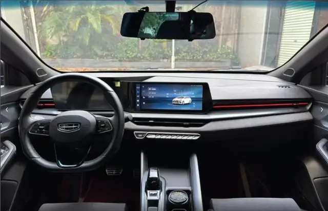 GEELY BINRUI COOL 2022