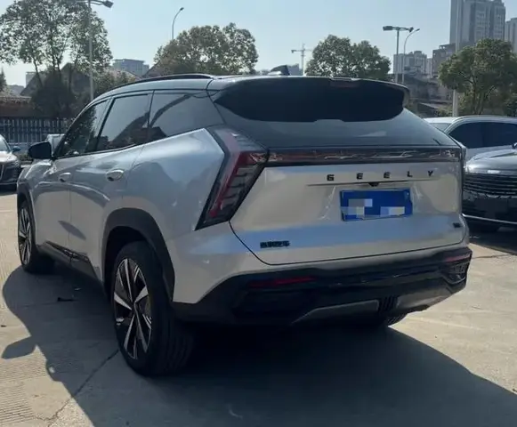GEELY BOYUE L PREMIUM 2023
