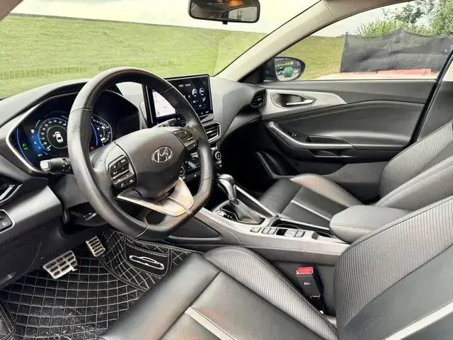 HYUNDAI LAFESTA 2021