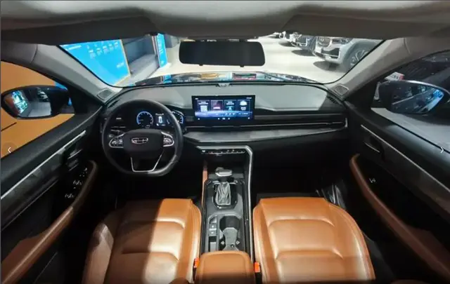GEELY XINGYUE L PREMIUM 2021