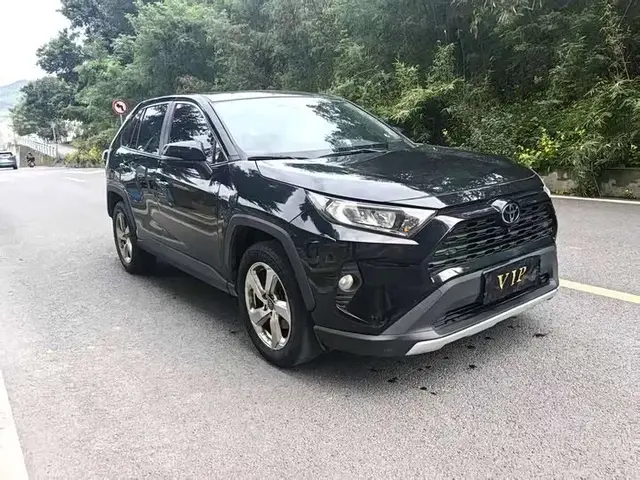 TOYOTA RAV4 FASHION PLUS EDITION 2022