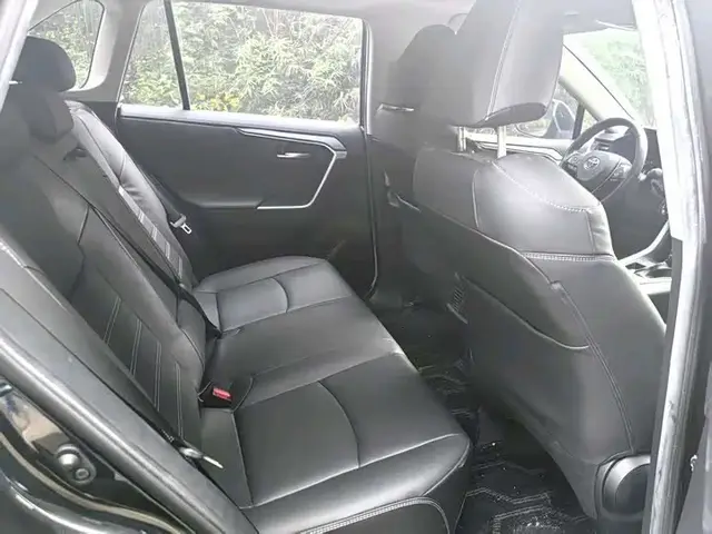 TOYOTA RAV4 FASHION PLUS EDITION 2022