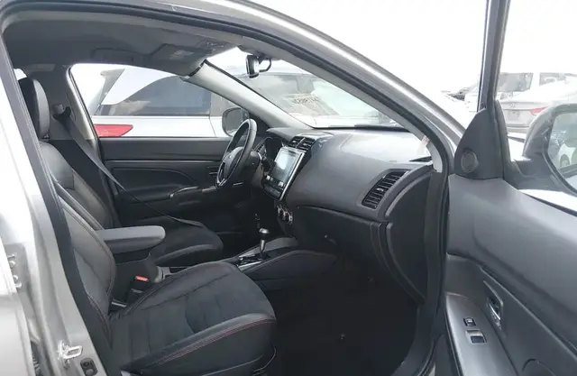MITSUBISHI OUTLANDER SPORT SE AWC 2023