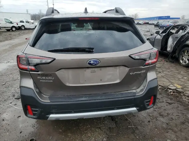SUBARU OUTBACK LIMITED 2022