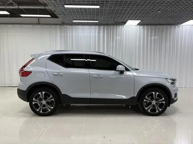 VOLVO XC40 T4 AWD INSCRIPTION 2022