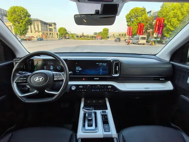 HYUNDAI IX35 PREMIUM 2023