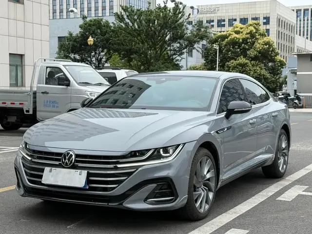 VOLKSWAGEN ARTEON 2023
