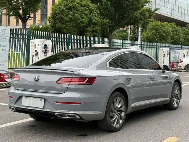VOLKSWAGEN ARTEON 2023