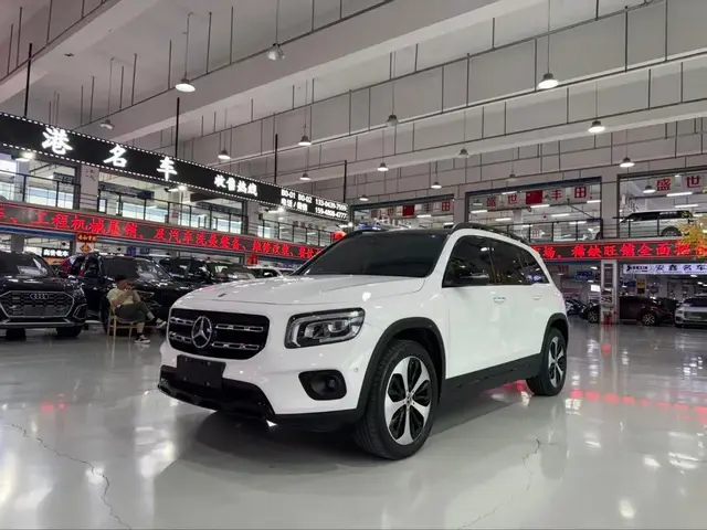 MERCEDES-BENZ GLB 220 4MATIC 2022