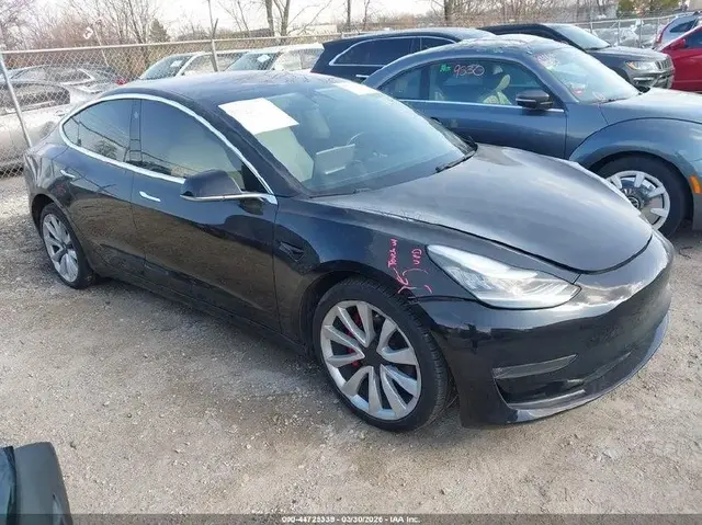 TESLA MODEL 3 LONG RANGE 2018