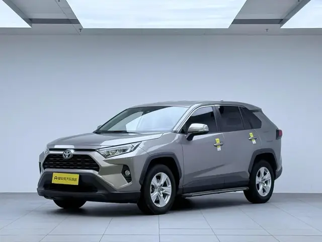 TOYOTA RAV4 URBAN VERSION RAV4 CVT URBAN VERSION 2023