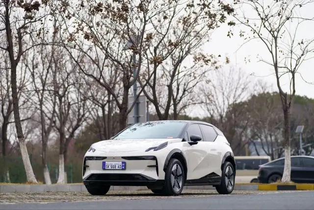 ZEEKR X 2023 MODEL AWD YOU EDITION 4-SEATER 2023