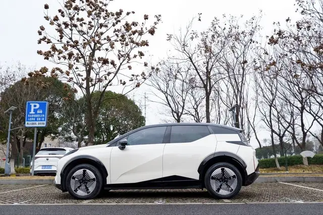 ZEEKR X 2023 MODEL AWD YOU EDITION 4-SEATER 2023