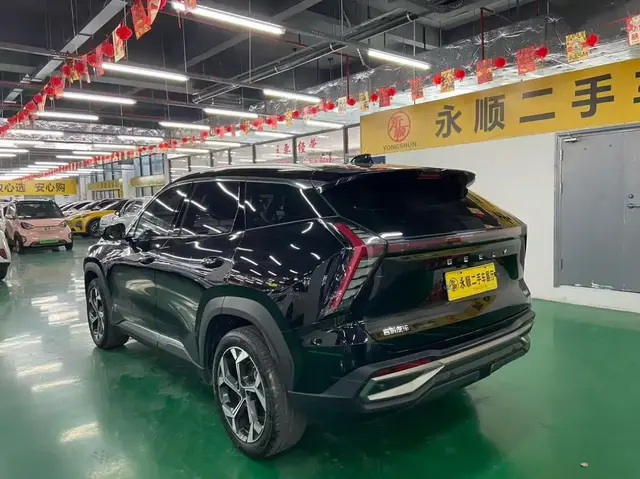 GEELY BOYUE L PREMIUM 2023