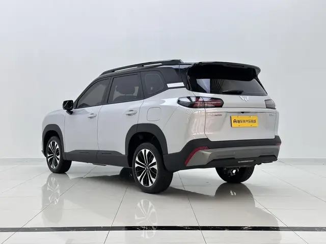 WULING 560 LUXURY 2026