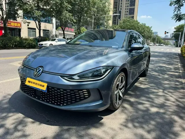 VOLKSWAGEN LAMANDO L 280TSI DSG 2022