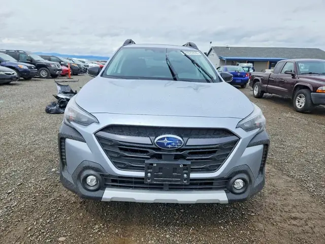 SUBARU OUTBACK LIMITED 2023