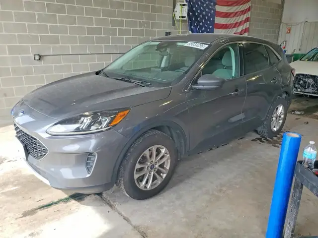 FORD ESCAPE SE 2021