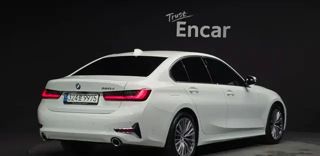 BMW 320D LUXURY 2021