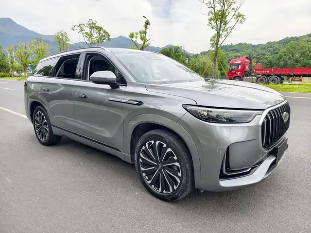 GEELY MONJARO LUXURY 2023