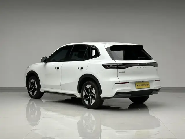 GEELY E5 2024