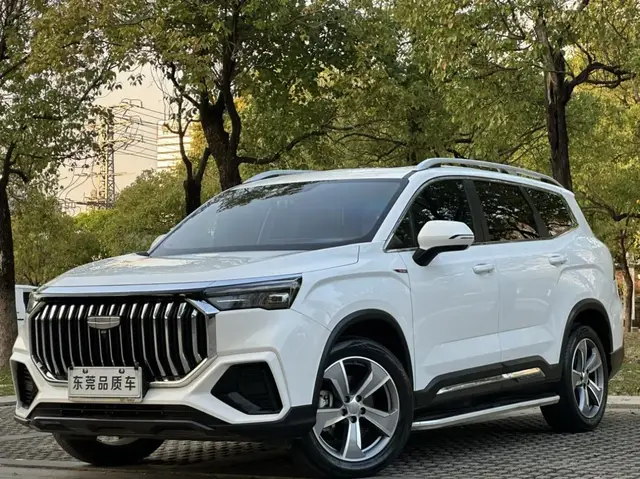 GEELY OKAVANGO PREMIUM 2023