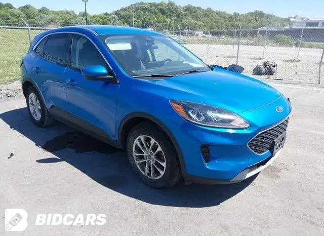 FORD ESCAPE SE 2021