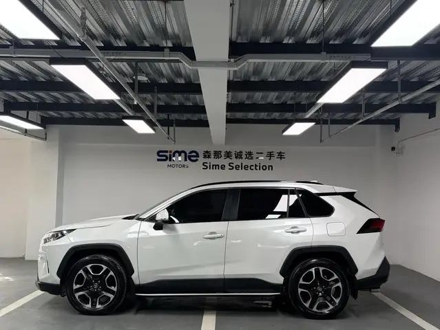 TOYOTA SAFETY SENSE 2022