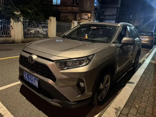 TOYOTA SAFETY SENSE 2021