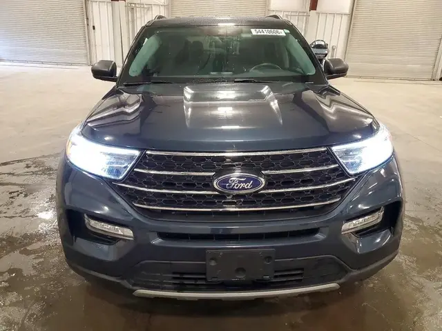 FORD EXPLORER XLT 2023