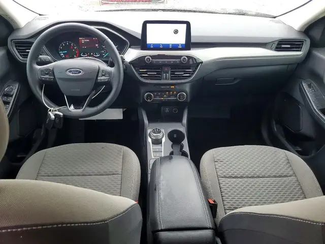 FORD ESCAPE SE 2022