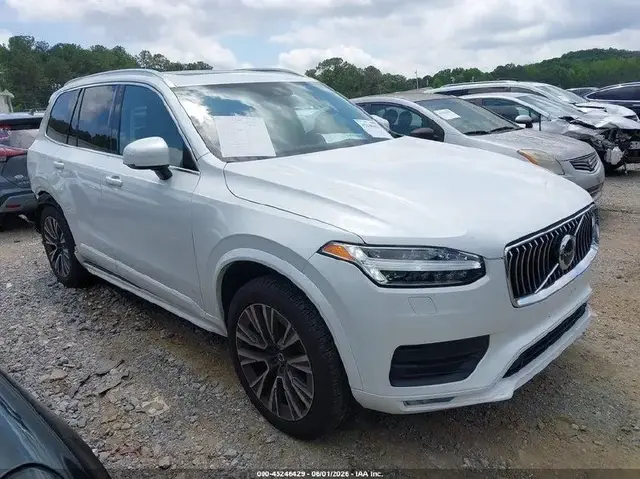 VOLVO XC90 T6 MOMENTUM 7 2021