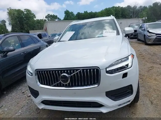 VOLVO XC90 T6 MOMENTUM 7 2021