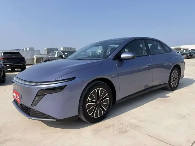 NISSAN N6 2026